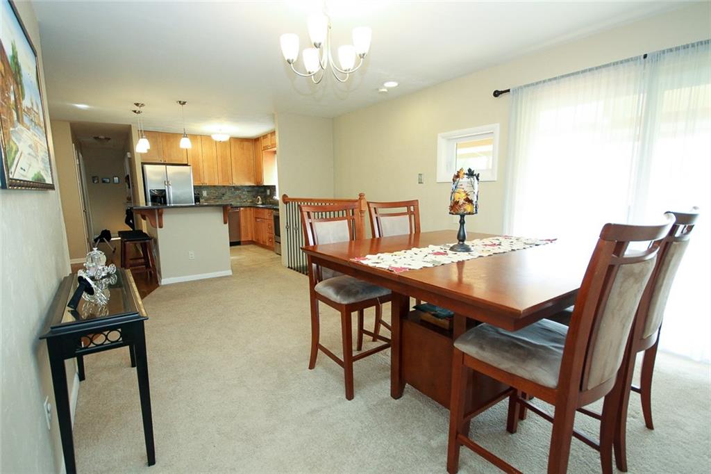 212 Springdale Road Venetia, PA 15367 - Photo 5 of 23