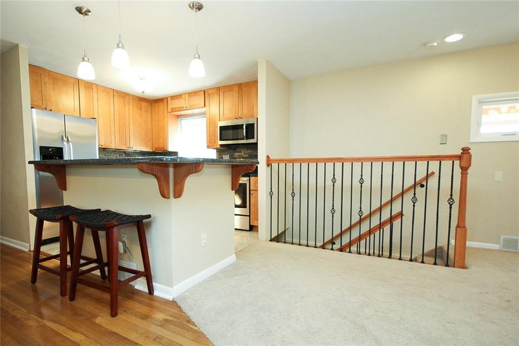 212 Springdale Road Venetia, PA 15367 - Photo 7 of 23