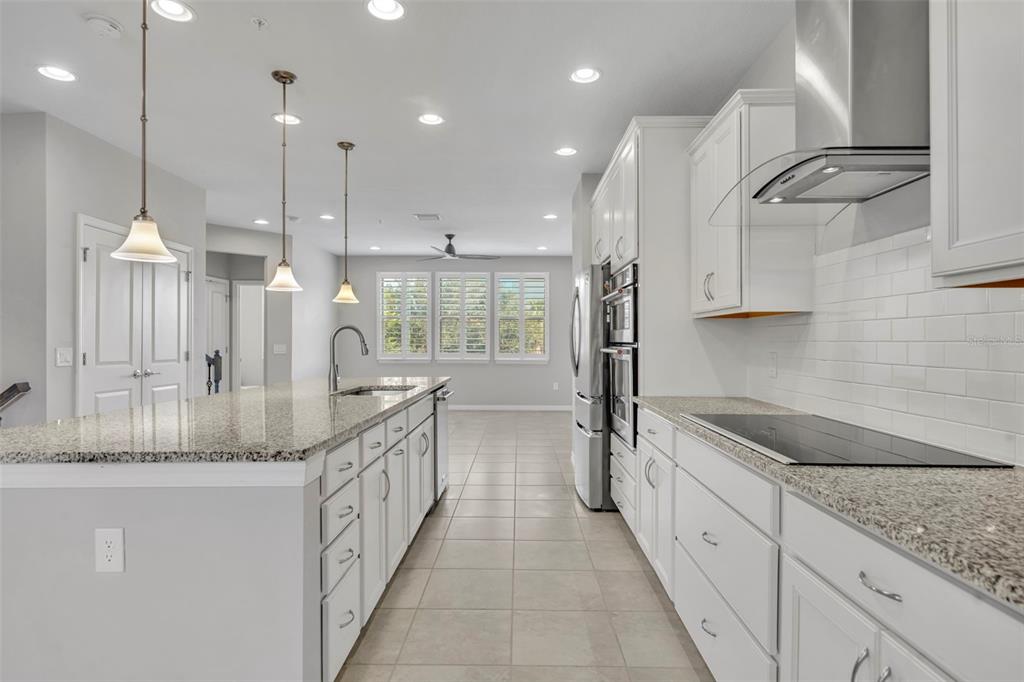 529 Piazza Point Oviedo, FL 32765 - Photo 12 of 33