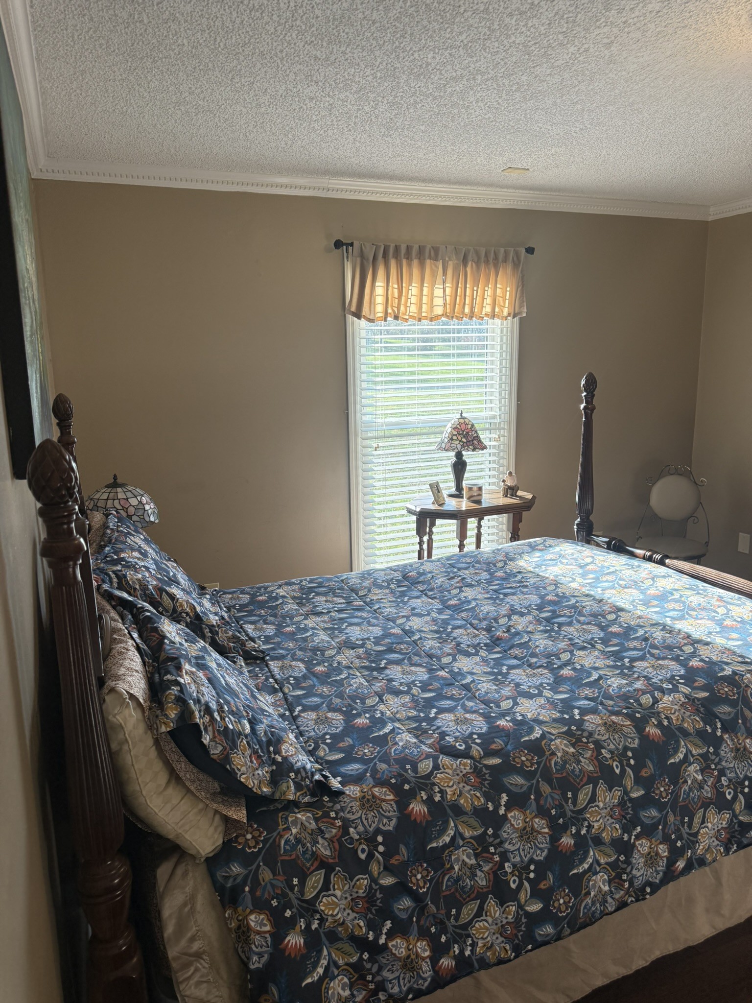 353 Golf Club Road McMinnville, TN 37110 - Photo 8 of 28 a bedroom with a bed and a window