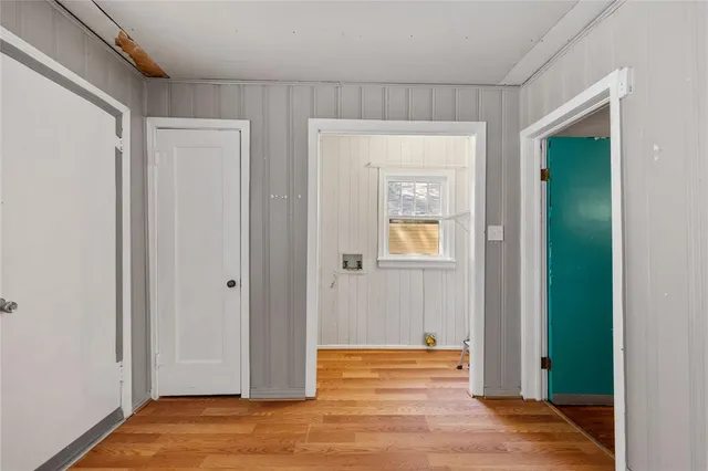 a view of empty room