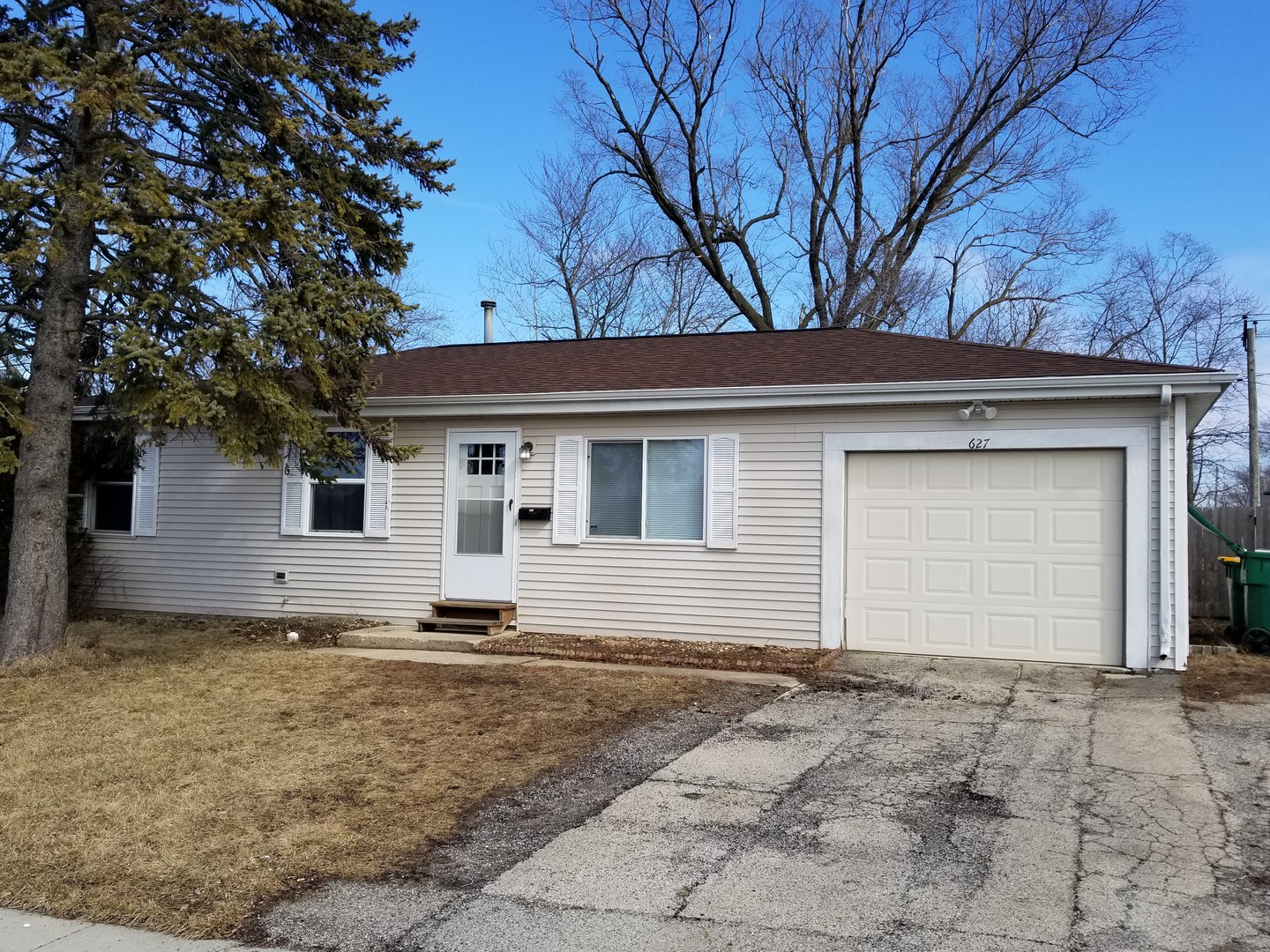 627 Belmont Drive Romeoville, IL 60446 - Photo 1 of 14