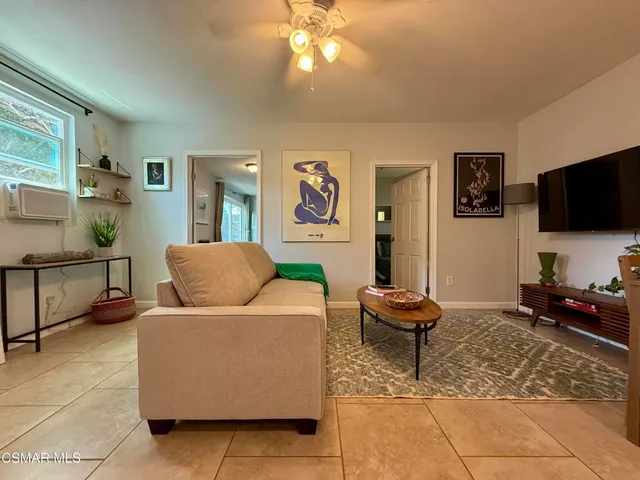 $949,900 | 11017 Tiara Street, North Hollywood, CA 91601