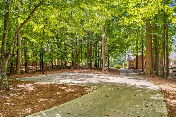 $10,000 | 709 Normandy Road, Mooresville, NC 28117