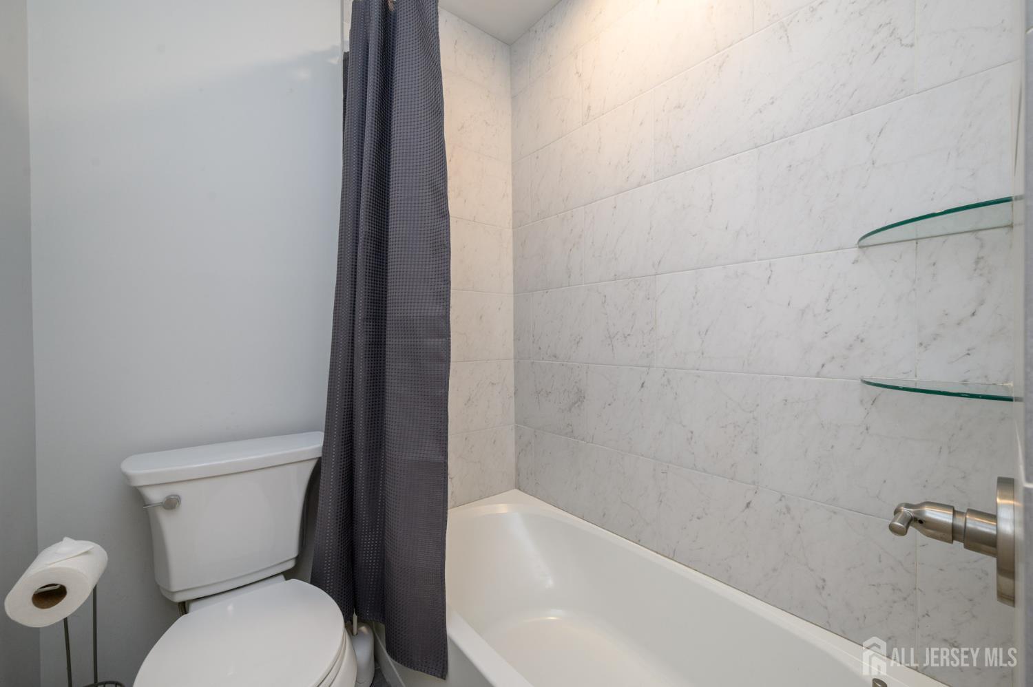 497 Pinecroft Drive Brick, NJ 08723 - Photo 16 of 47