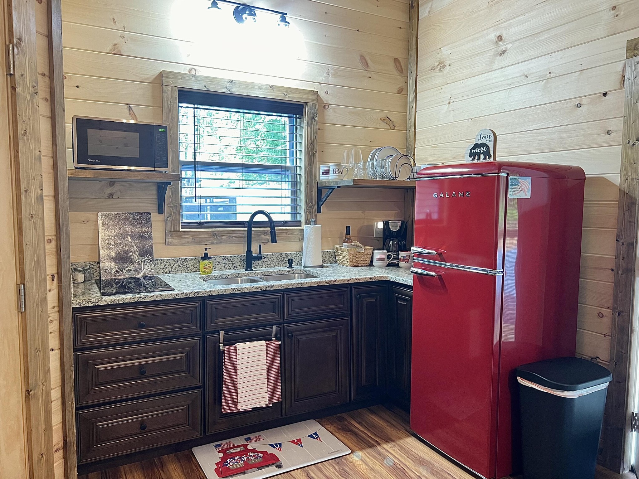3310 Whaley Road, Unit 7 Sevierville, TN 37876 - Photo 21 of 40 Gallery Image 21