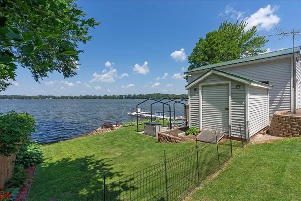 $1,800 | 773 Highway 63, Clayton, WI 54004