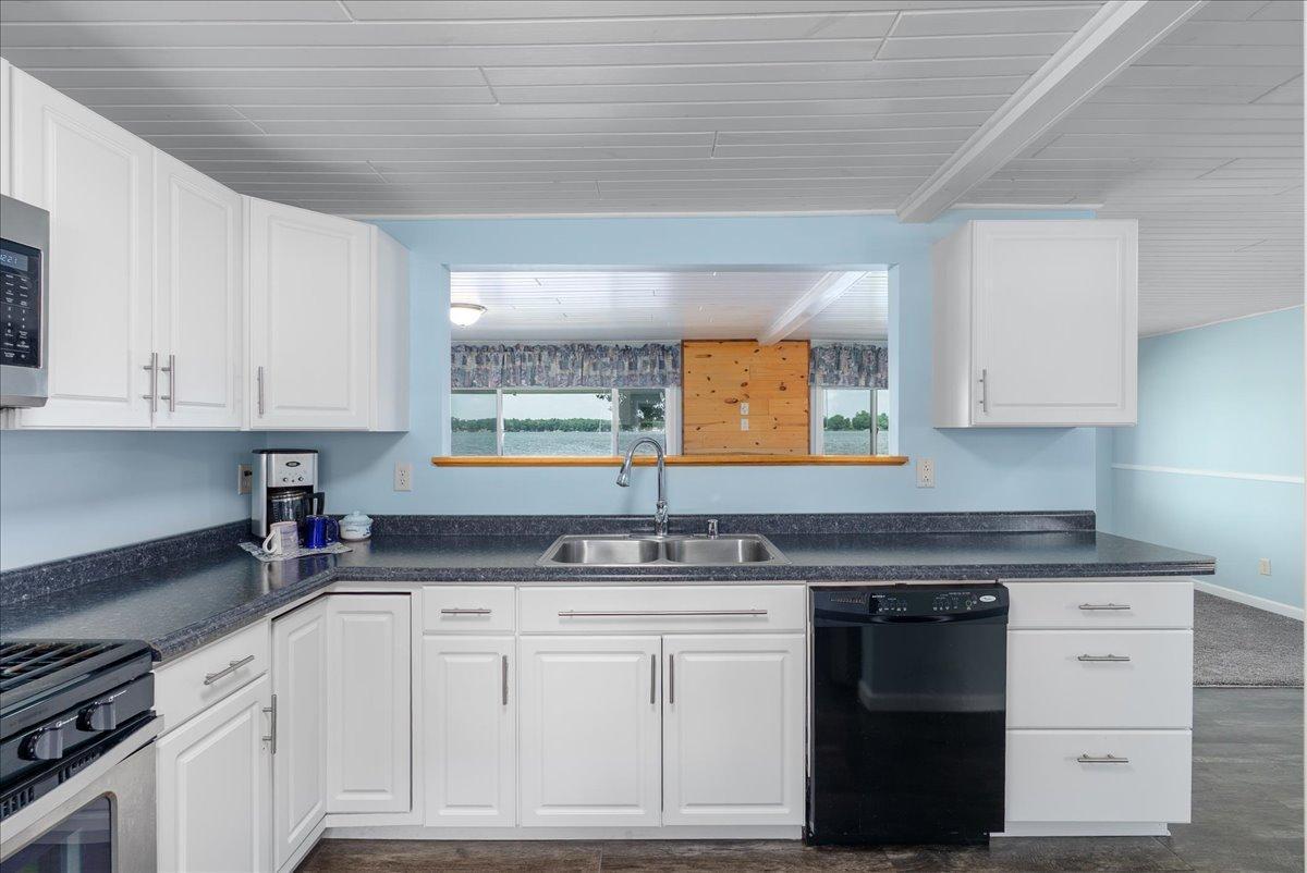 773 Highway 63 Clayton, WI 54004 - Photo 6 of 30