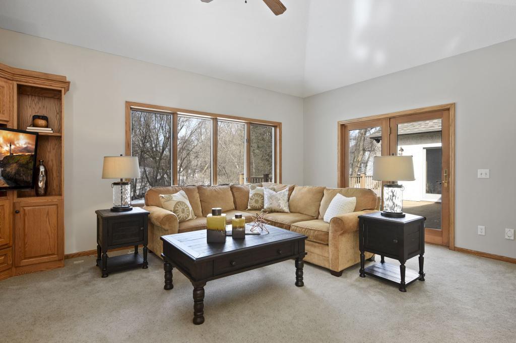 15410 Shadow Creek Road Maple Grove, MN 55311 - Photo 13 of 45 Gallery Image 13