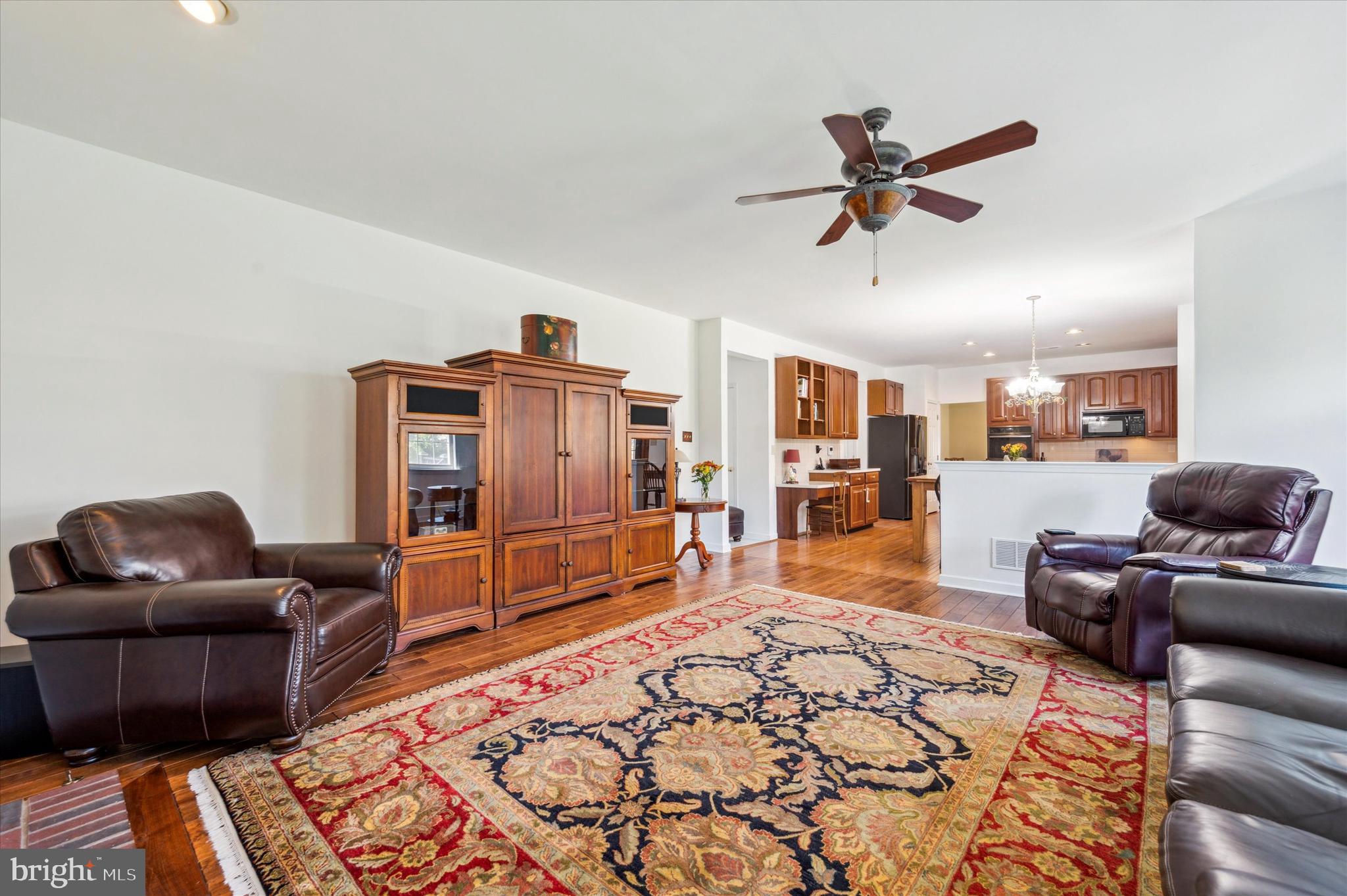 709 Iris Lane Media, PA 19063 - Photo 15 of 32 Large Family Room