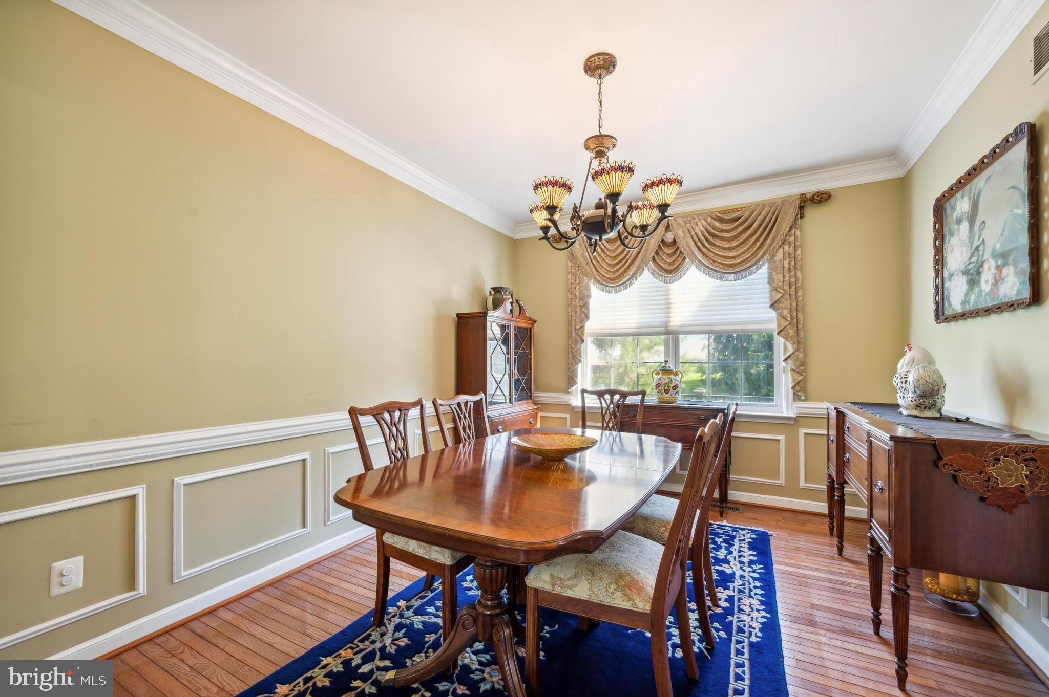 709 Iris Lane Media, PA 19063 - Photo 7 of 32 Formal Dining Room