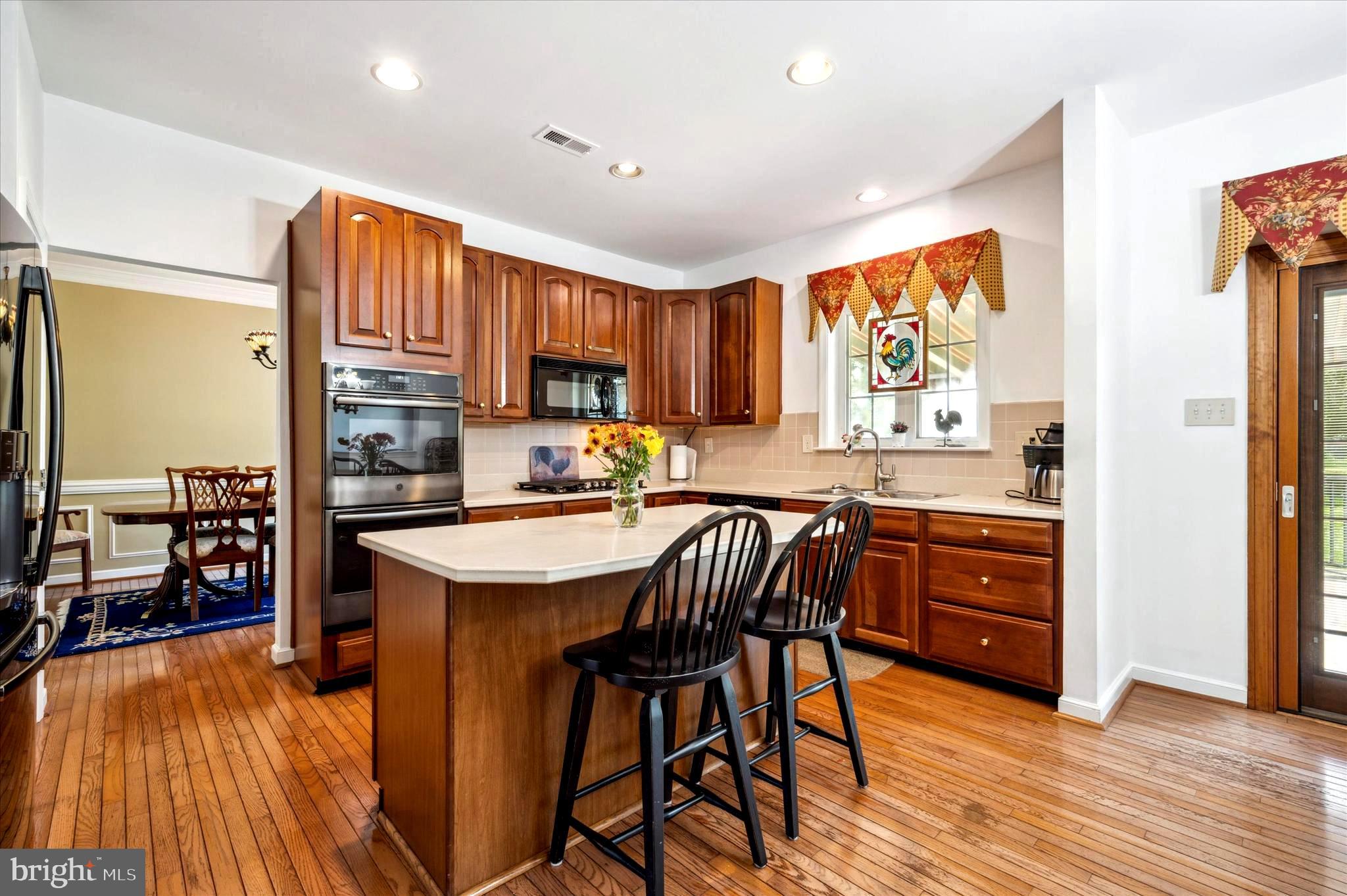 709 Iris Lane Media, PA 19063 - Photo 10 of 32 Eat In Kitchen