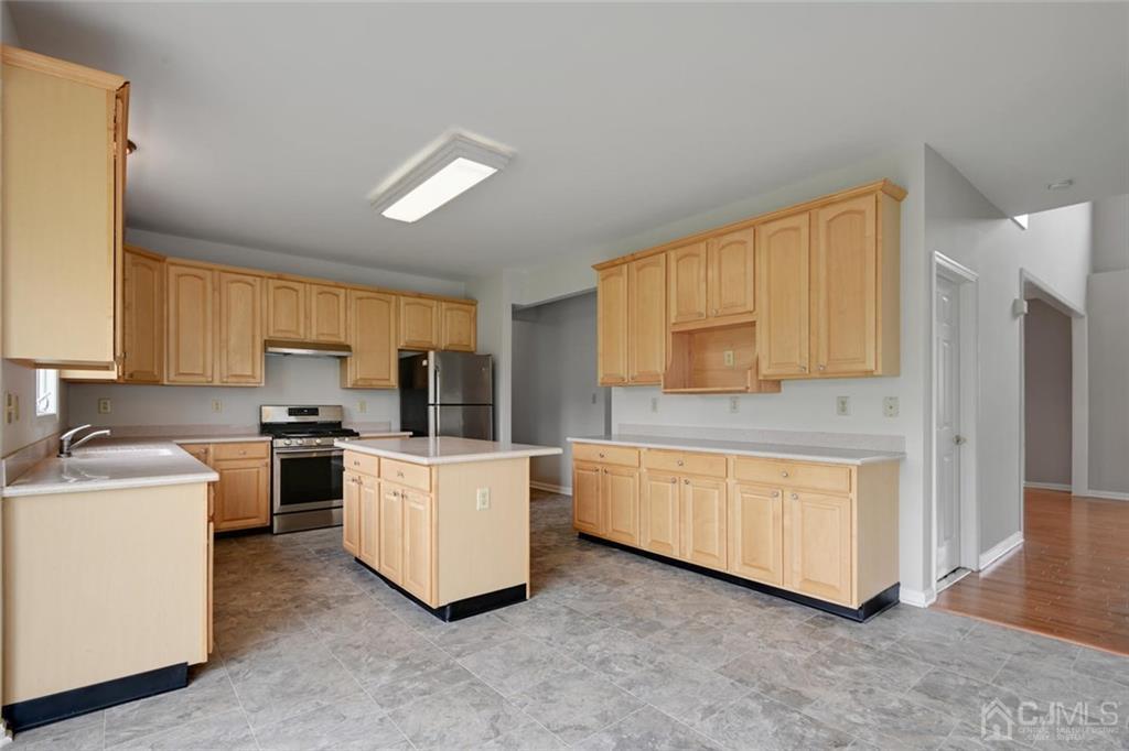 130 Ketcham Road Belle Mead, NJ 08502 - Photo 11 of 24 Gallery Image 11