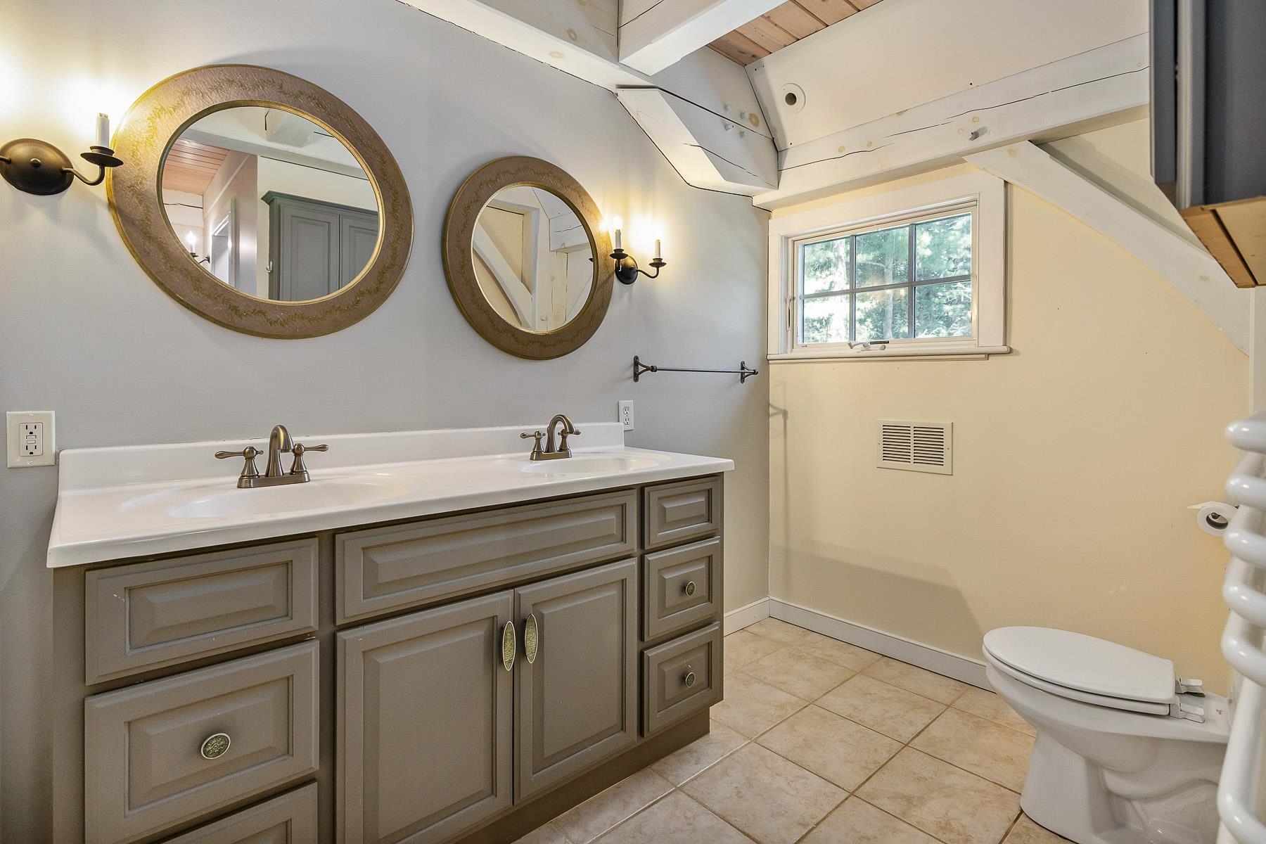 182 Winnicutt Road Stratham, NH 03885 - Photo 27 of 40