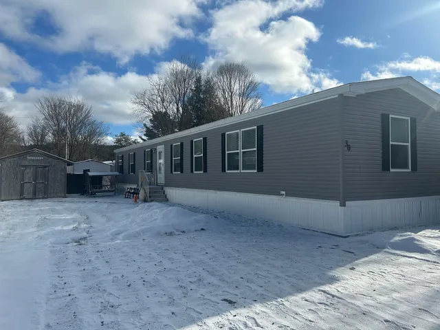 $160,000 | 30 Hill Top Circle, Richmond, VT 05477