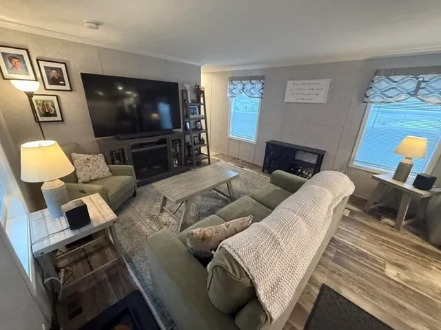 $160,000 | 30 Hill Top Circle, Richmond, VT 05477