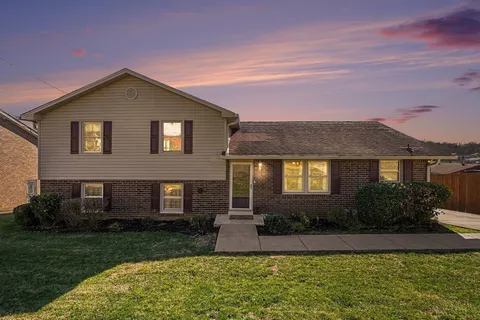 $429,900 | 4313 Golden Hill Drive, Nashville, TN 37218