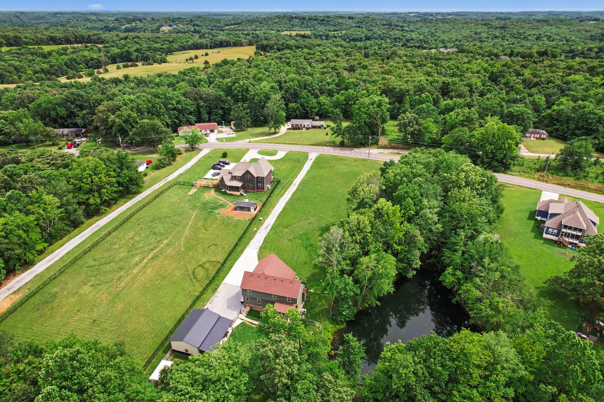 1415 Southside Road Southside, TN 37171 - Photo 34 of 35 an aerial view of a houses with a yard