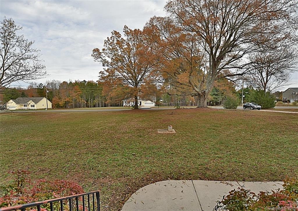 863 Tirzah Road York, SC 29745 - Photo 33 of 36 Gallery Image 33
