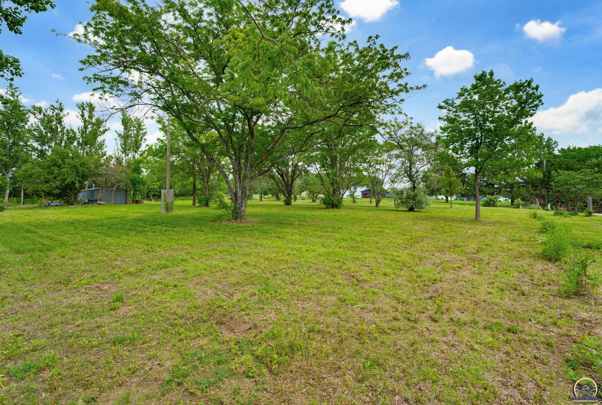 5631 Clark Road Meriden, KS 66512 - Photo 13 of 34