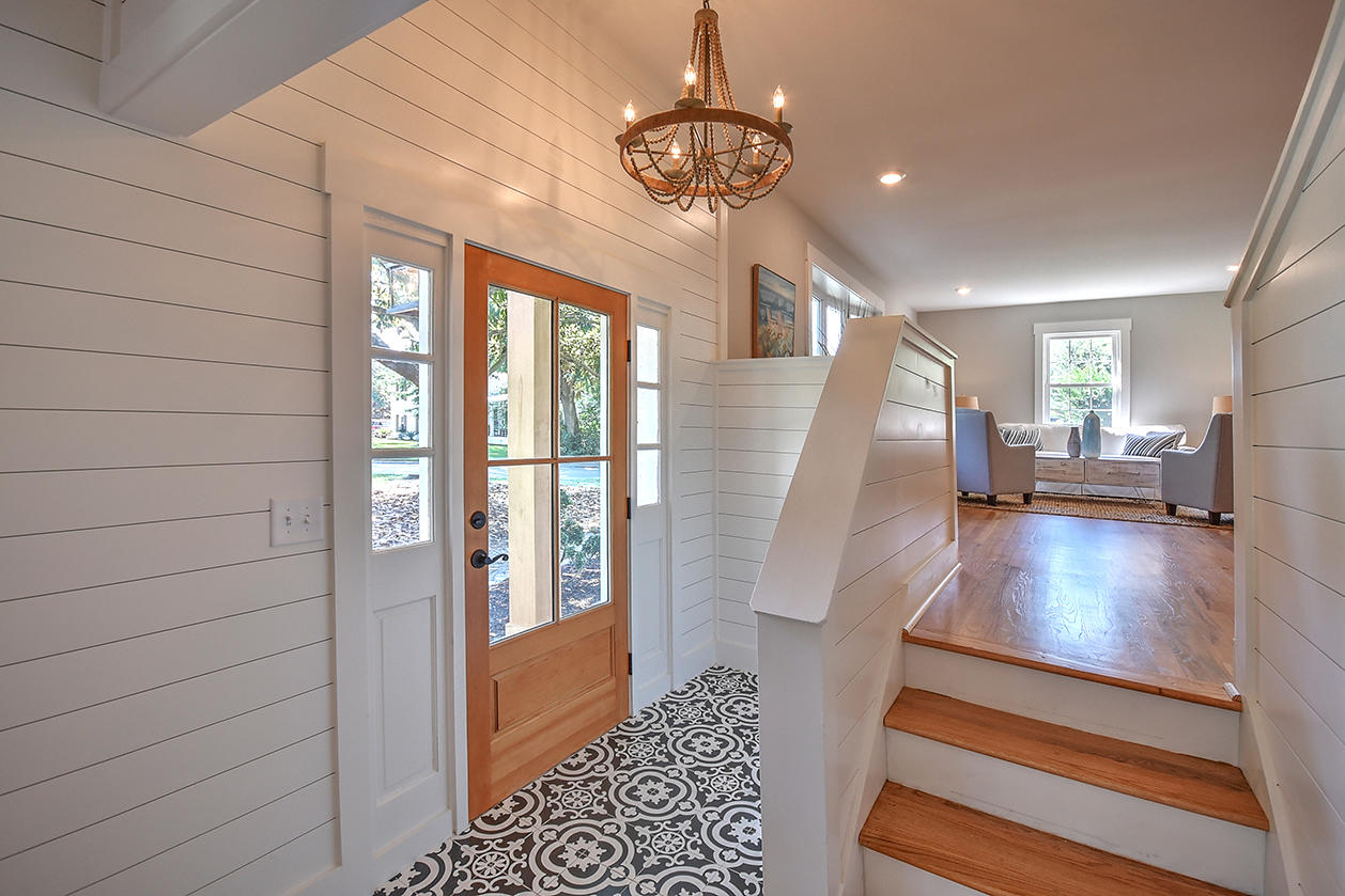 696 Pawley Road Mount Pleasant, SC 29464 - Photo 3 of 35 DSC_8065_6_7