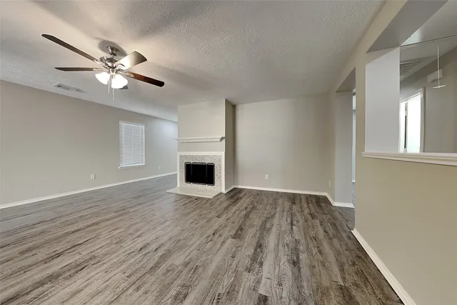 $1,850 | 29249 Legends Valley Drive, Spring, TX 77386