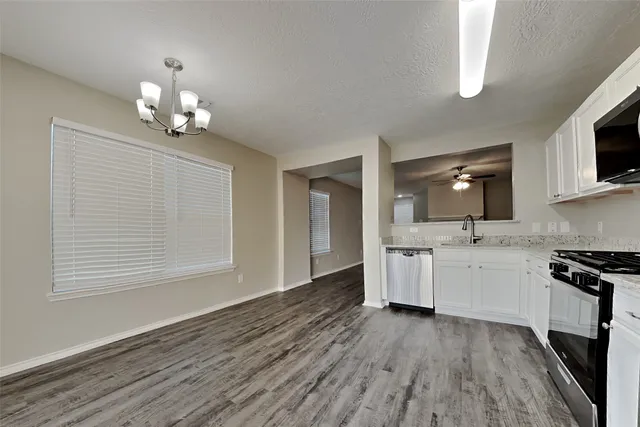 $1,850 | 29249 Legends Valley Drive, Spring, TX 77386