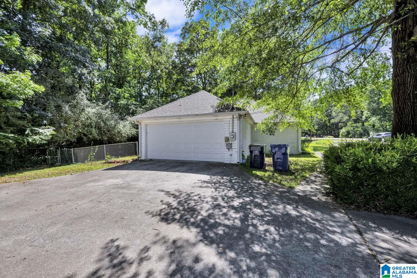 1750 Butler Road Alabaster, AL 35007 - Photo 2 of 25 Gallery Image 2
