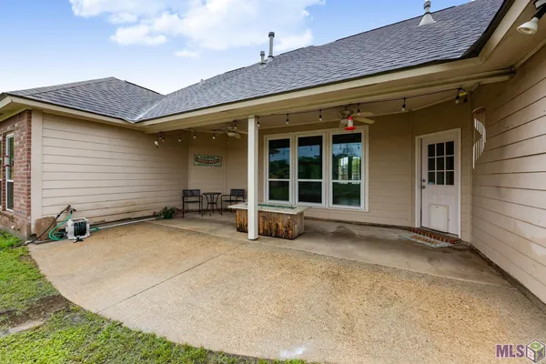 $319,900 | 12485 Timberwood Drive, Walker, LA 70785