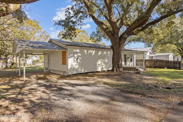 $50,000 | 1440 West Peach Avenue, Eunice, LA 70535