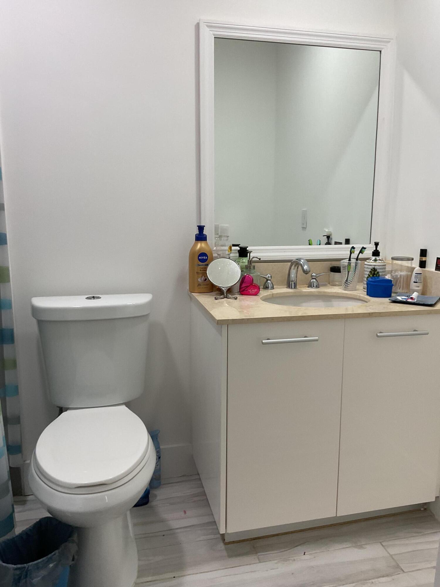 473 Capri G, Unit J Delray Beach, FL 33484 - Photo 8 of 11 IMG_0260