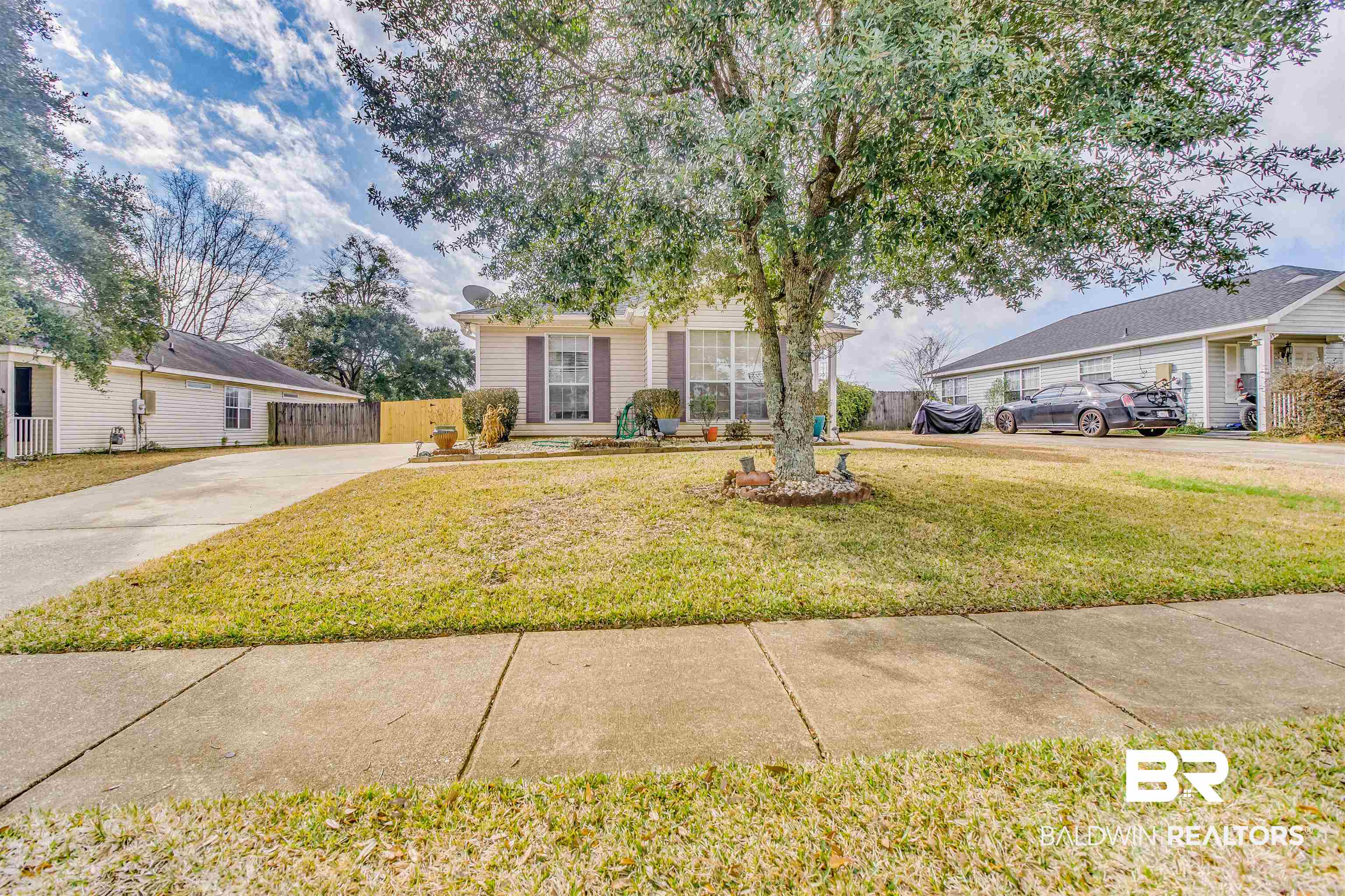 8729 Three Dean Way Mobile, AL 36695 - Photo 2 of 36