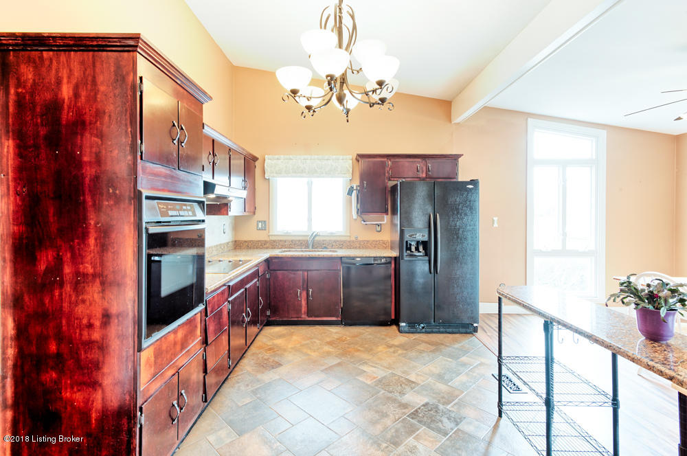 7208 Woolrich Road Louisville, KY 40222 - Photo 8 of 42 Kitchen, View 2