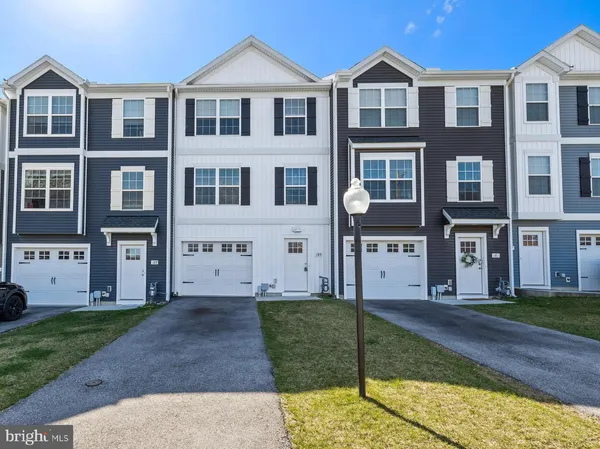$2,050 | 90 Penstock Lane, Gettysburg, PA 17325