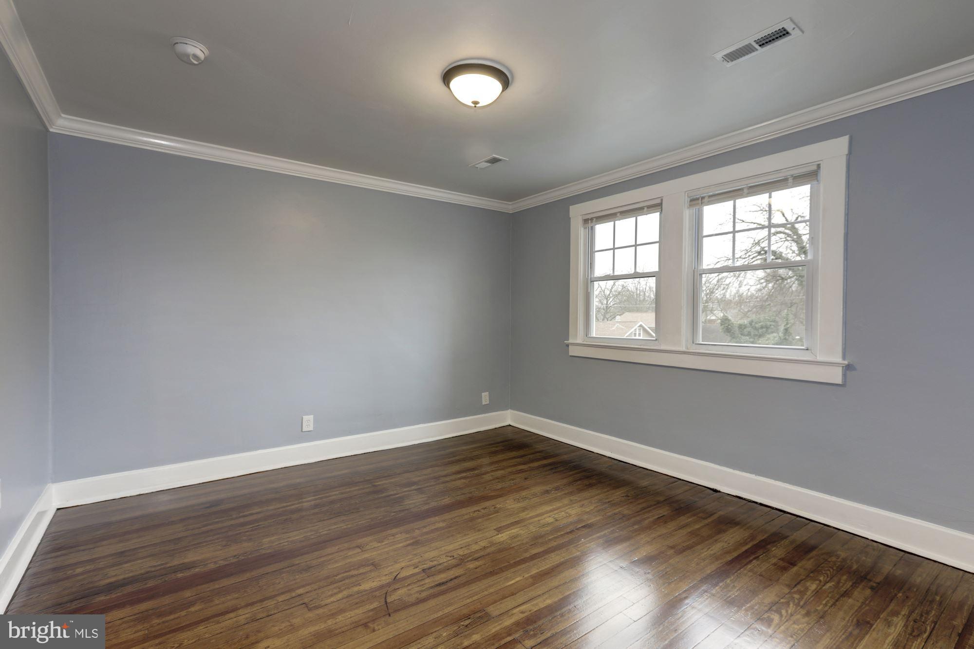 811 Thayer Avenue, Unit 2 Silver Spring, MD 20910 - Photo 15 of 30 2nd Bedroom
