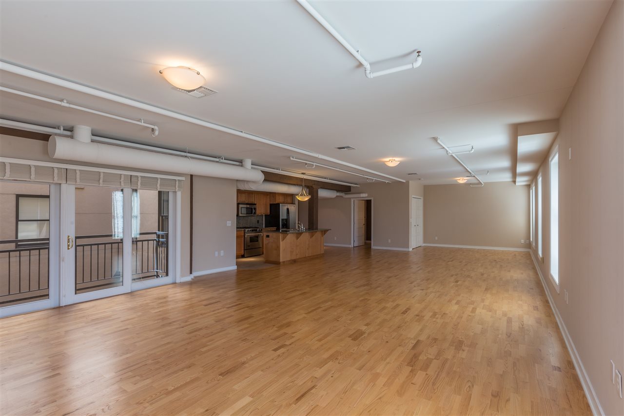 315 West Riverside Avenue, Unit 404 Spokane, WA 99201 - Photo 7 of 20