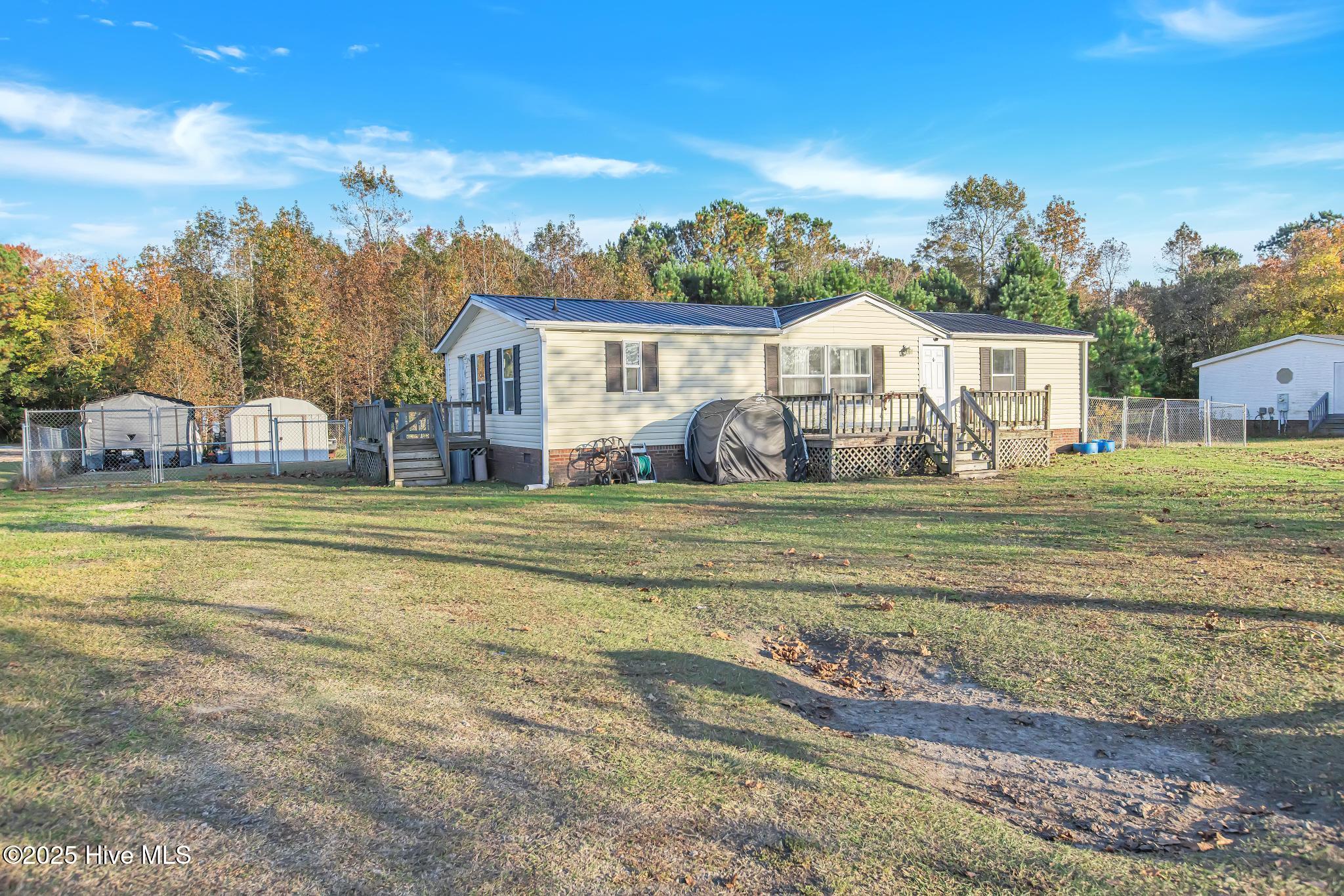 1117 Haw Branch Road Beulaville, NC 28518 - Photo 1 of 30 425A3949