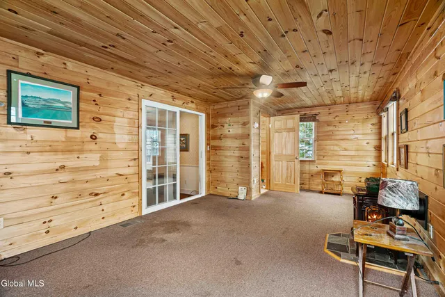 $169,000 | 35 Coleman Avenue, Hudson Falls, NY 12839