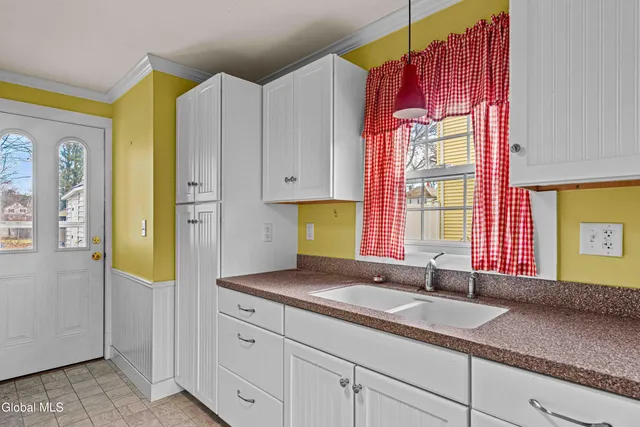 $169,000 | 35 Coleman Avenue, Hudson Falls, NY 12839