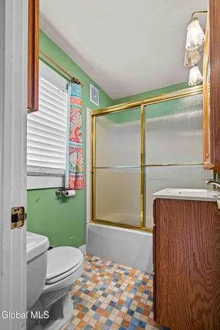 $169,000 | 35 Coleman Avenue, Hudson Falls, NY 12839