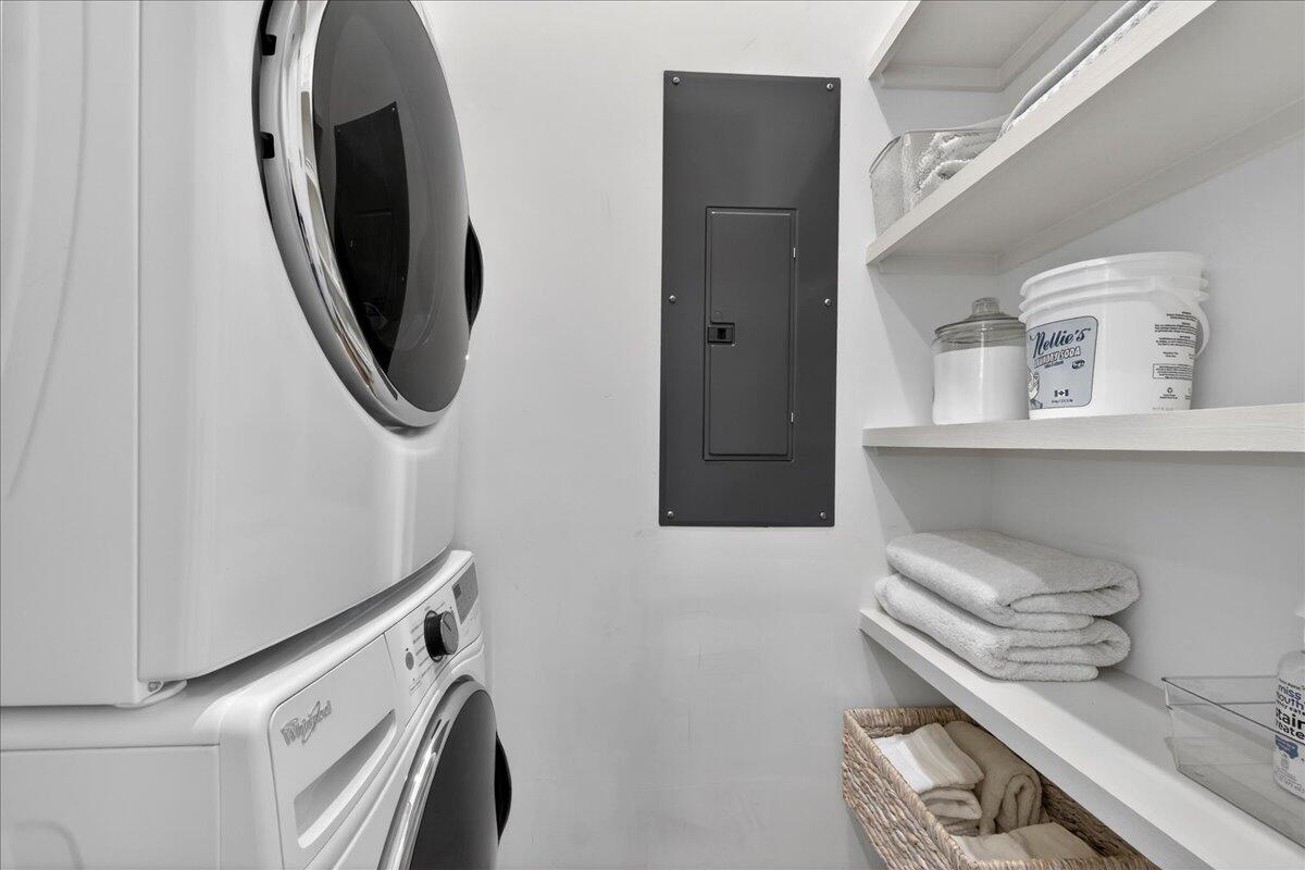 1461 Hale Road Mount Pleasant, SC 29464 - Photo 23 of 54 Utility Room