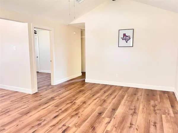 $1,900 | 4641 Orange Circle South, Pearland, TX 77581