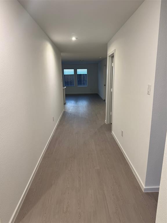 7809 Bent Gale Road Pilot Point, TX 76258 - Photo 6 of 17 a view of a hallway