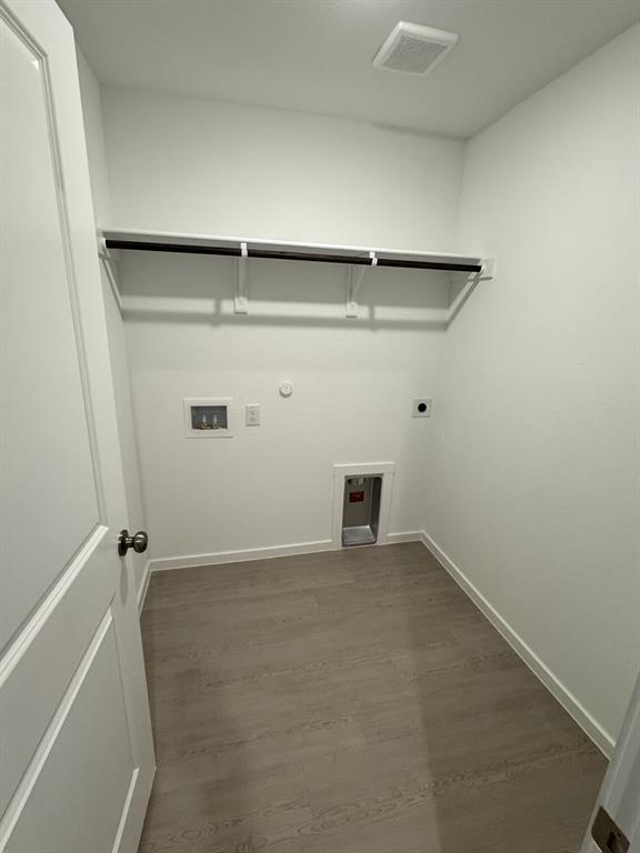 7809 Bent Gale Road Pilot Point, TX 76258 - Photo 9 of 17 a view of small space