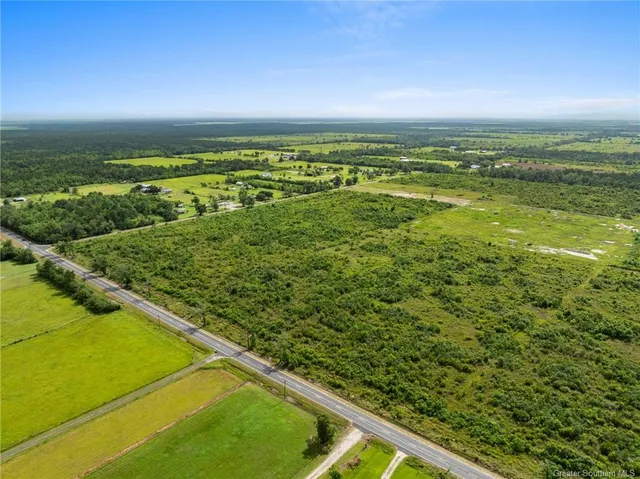 $63,000 | 11 Abie Fontenot Road, Iowa, LA 70647