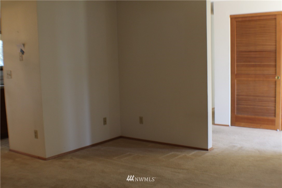 3102 Pershing Way Longview, WA 98632 - Photo 11 of 26 Gallery Image 11