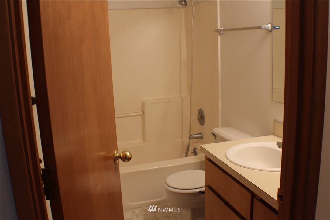 3102 Pershing Way Longview, WA 98632 - Photo 18 of 26 Gallery Image 18