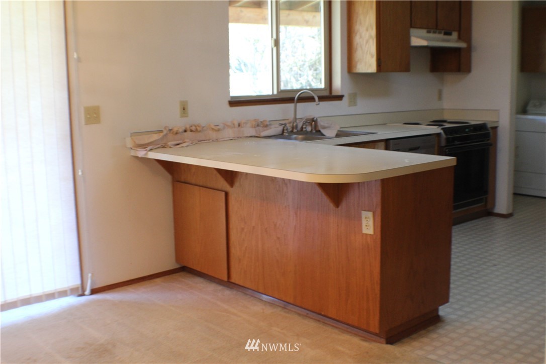 3102 Pershing Way Longview, WA 98632 - Photo 4 of 26 Gallery Image 4