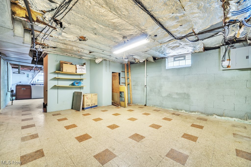 7330 Maplewood Road Cleveland, OH 44130 - Photo 27 of 40 Gallery Image 27