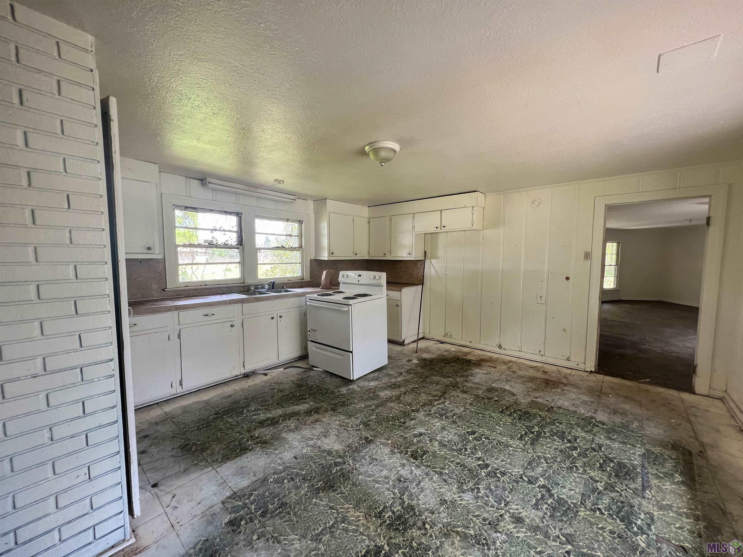 19675 Plank Road Zachary, LA 70791 - Photo 12 of 25 Gallery Image 12